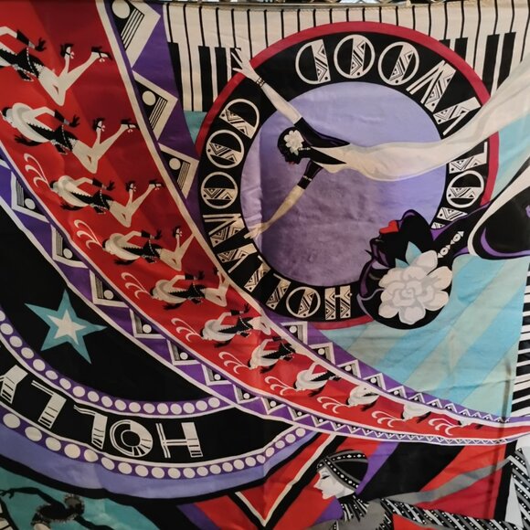 Rare Vintage Bob Mackie “Wearable Art” Silk Scarves 36×36 in, Mint with Original - Picture 9 of 10